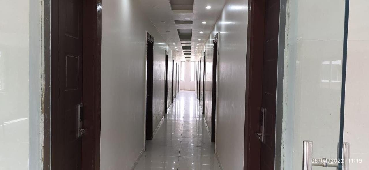 Bhagwan Hotel Gonda Dış mekan fotoğraf
